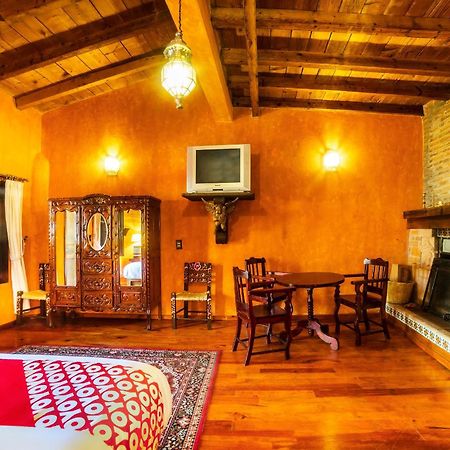 Oyo Hotel El Mineral, Tlalpujahua Ngoại thất bức ảnh