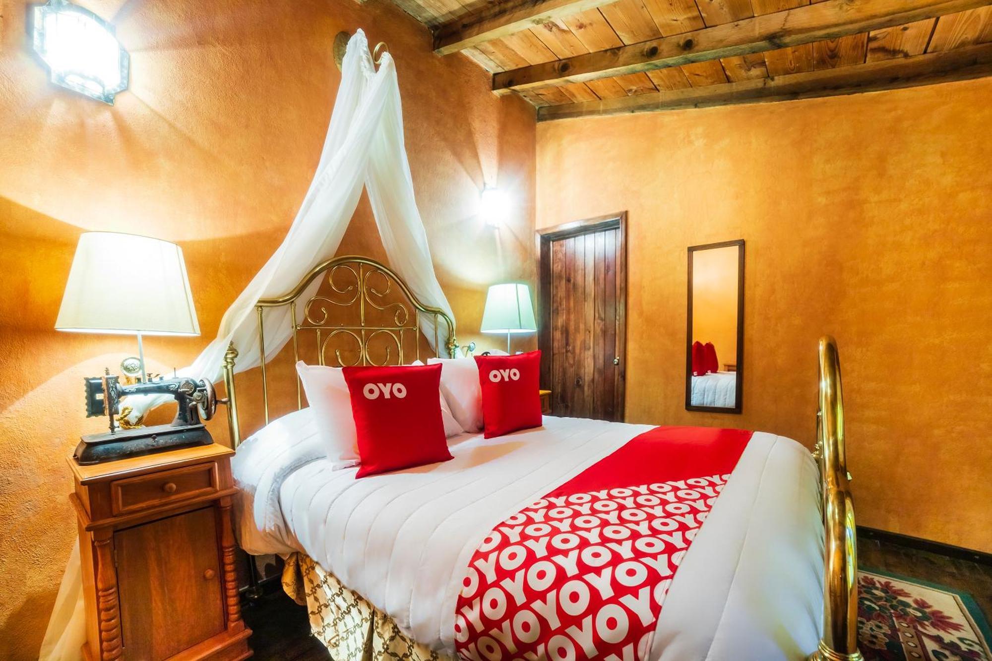 Oyo Hotel El Mineral, Tlalpujahua Ngoại thất bức ảnh